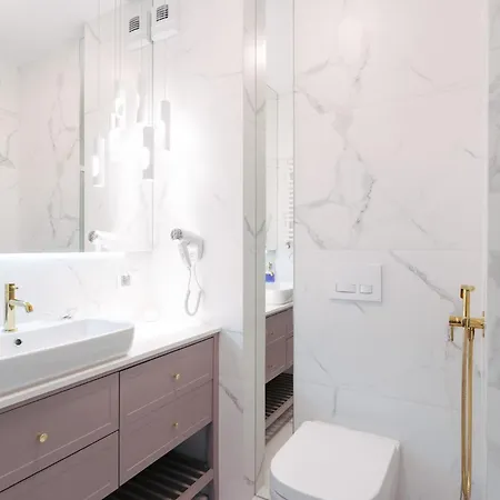 Faro Kasprowicza 20 B-c Basen Sauny Jacuzzi Kolobřeh